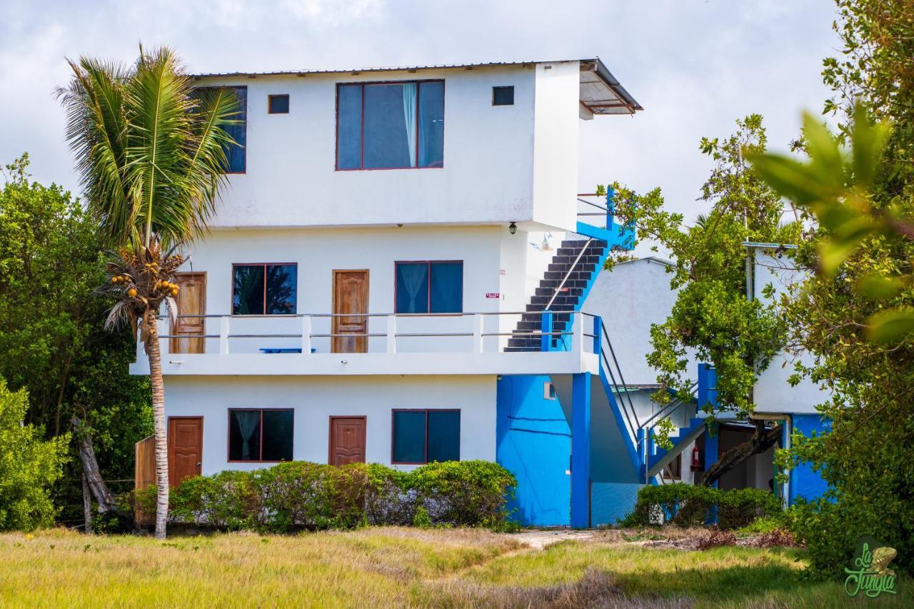 Hotel La Jungla Puerto Villamil Buitenkant foto