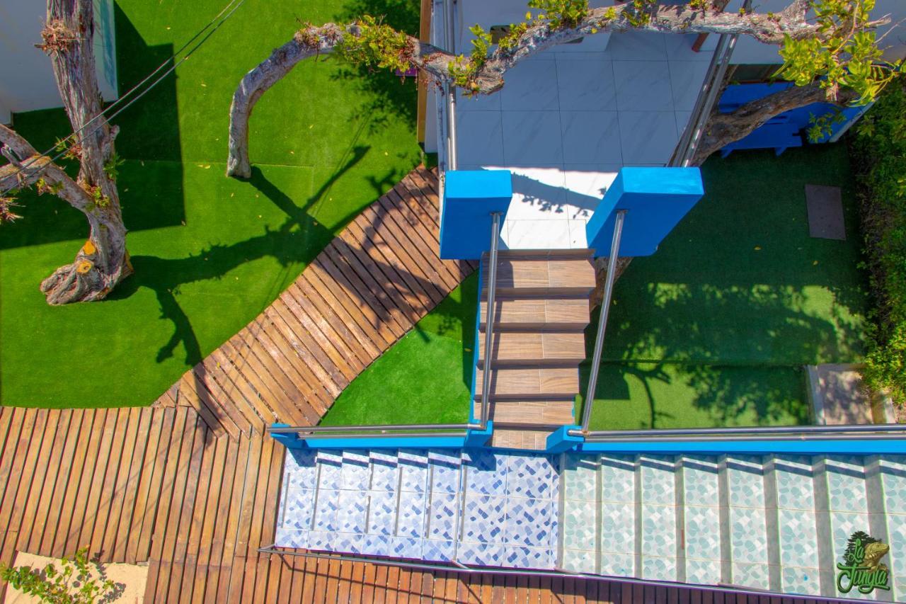 Hotel La Jungla Puerto Villamil Buitenkant foto