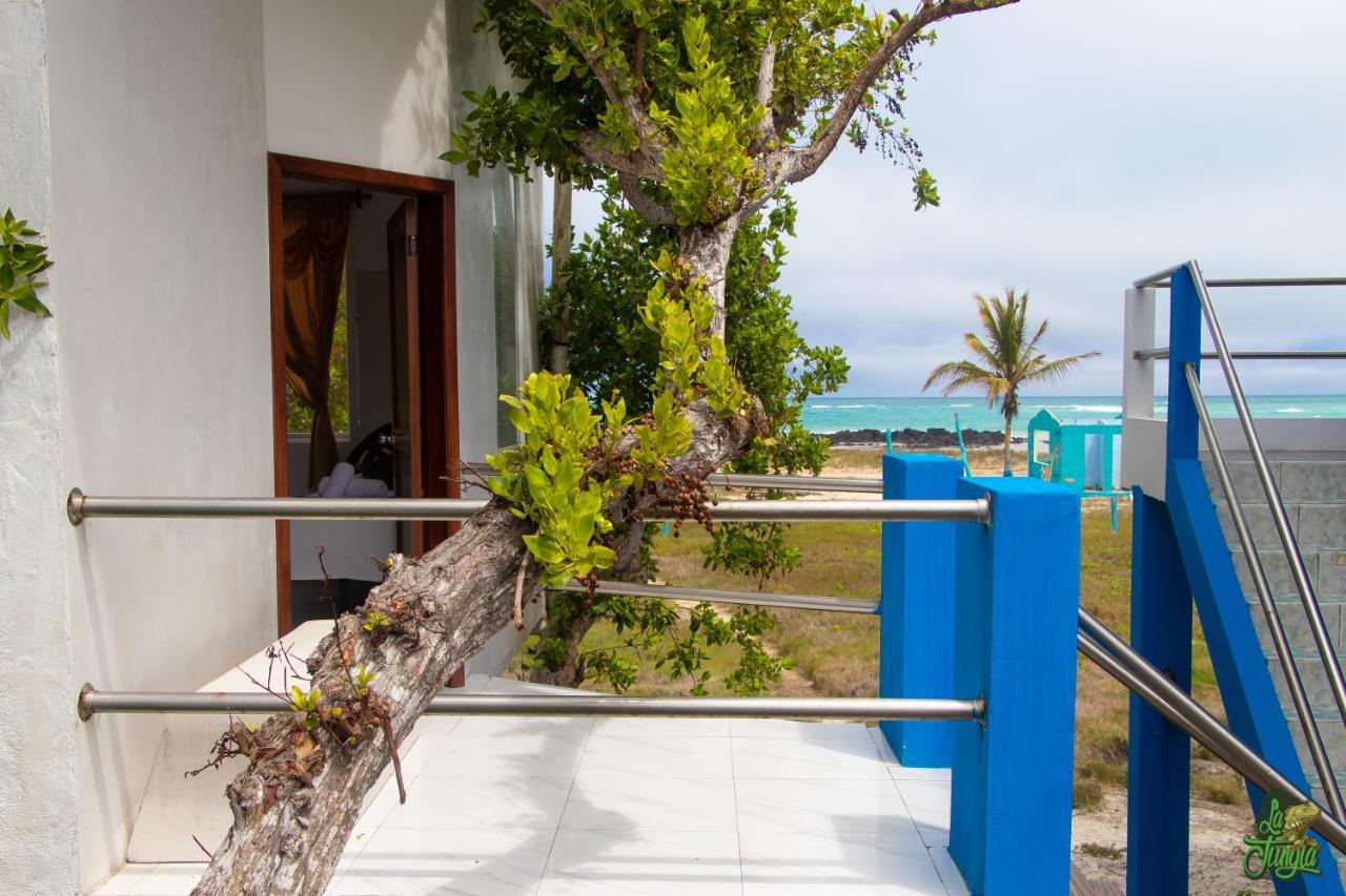 Hotel La Jungla Puerto Villamil Buitenkant foto